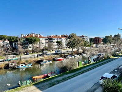 ꧁ay Emlak'tan꧂akçay'da Denize Sadece 300 Mt Komple Çay Manzaralı Arakat Ön Cephe Satılık 3+1 Daire