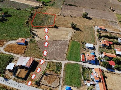 İlbey // Şuhut Aydın Caddesi Yanında Satılık Yedi Adet Arsa