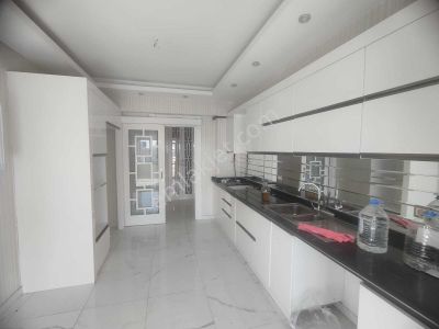 Çbn Gayrimenkulden İbn-i Sina'da 3,5+1 Kiralık Daire