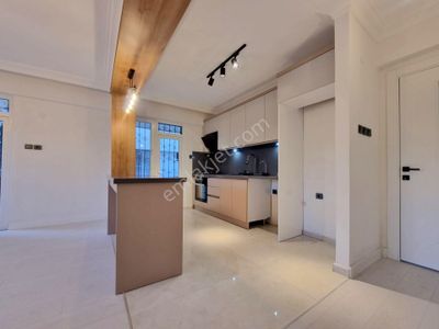 🟣✔️altınkum'un Merkezin'de Şık Tasarımlı Geniş Çift Balkonlu 2+1 Daire