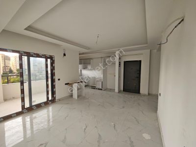 Karınca'dan Davultepe'de Site İçi Merkezi Konumda 2+1 Satılık