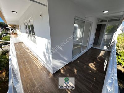 Denizden Akçayda Öncephe Muhteşem Lokasyonda Masrafsız Satılık 2+1 Daire.