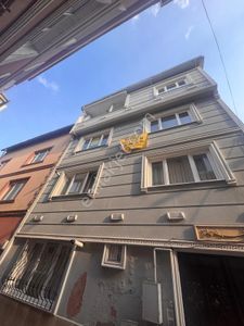 Hayat Hastanesinin Arka Tarafın'da Kiralık 2+1 Daire