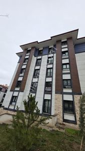 🏡akgedik Mahallesi 🏡site İçi ✅3+1 125m2 6 Katlının 1 Katı ❇️kapalı Mutfak Petek Kombili