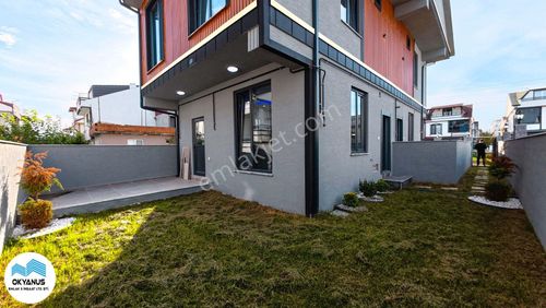 Sakarya Kocaali Plaj Merkezde Geniş Bahçeli 3+1 Sıfır Villa