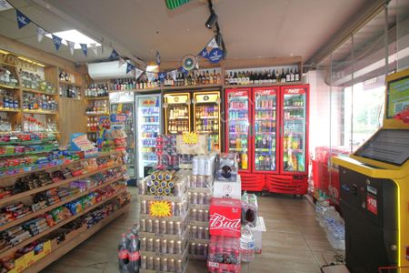 Retro’dan İsmet İnönü Bulvarı Üzeri Devren Satılık Dükkan