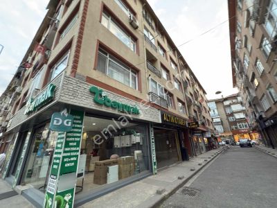 Cenk Atalay Solak'tan Çarşı'da Kiralık 3+1 Arakat Daire