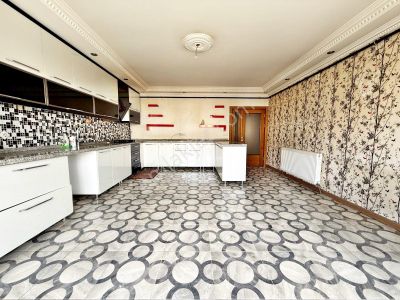 Gold Emlaktan Etlikte Yozgat Bulvarı Üzeri 30m2mutfak Geniş Ferah Yapılı Asansörlü Satılık 4+1dublex