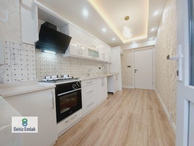 Denizden Akçayda Öncephe Arakat Masrafsız Satılık 2+1 Daire.