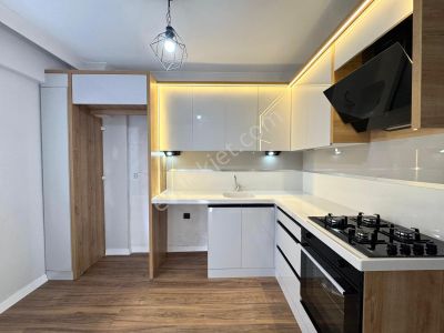 🏡 Referans'tan Altınkum'da Doktorlar Sitesi Yakını Modern Tasarımlı 2+1 Daire
