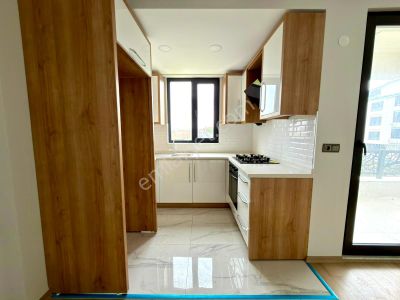 🏡 Referans'tan Pazar Pazarında Açık Mutfak 2+1 Daire