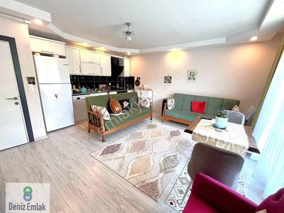 Denizden Akçayda Öncephe Asansörlü Yeni Binada Geniş Satılık 1+1 Daire.