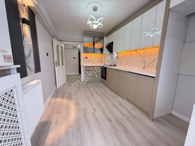 Konumuyla Ve Dairesiyle Muhteşem Yapıda 3+1 Fırsat Daire