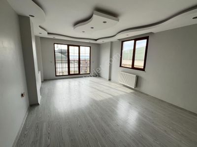 Büyükçekmece Fatih Mah Yeni Binada Lüks Manzaralı Temiz 3+1 Kiralık Daire