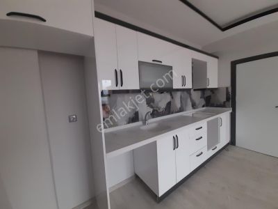 Parstan Hekimzadede Sıfır Arakat Doğalgazlı Asansörlü Fırsat 1+1