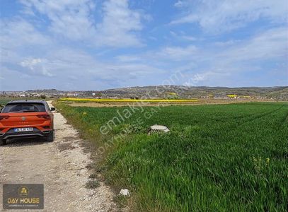 Day House Gayrimenkul Den Acil Satılık Yatırımlık Tarla