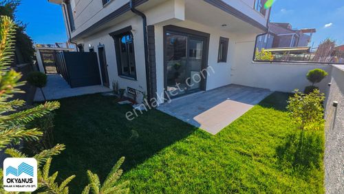 Sakarya Kocaali'de Deniz Gören Geniş Bahçeli 3+1 Modern Villa