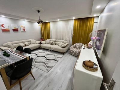 Molla Team'den 3+1 Temiz Satılık Yenilenmiş Daire Krediye Uygun