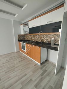 Birlik Gayrimenkulden Osmangazide 2+1 İskanlı Site İçerisinde Fırsat Satılık Daire