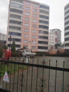 İsmail Yıldırım Emlaktan Haydarbey Lider Market Civ. 4+1 Kiralık