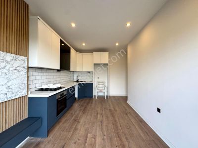 🏡 Referans'tan Akçay'da Bahçe Kullanımlı Şık Tasarımlı 1+1 Daire