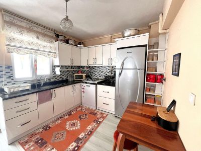 ꧁ay Emlaktan꧂akçay'da Site İçerisinde Kombili Arakat Full Kredili Geniş Balkonlu Satılık 2+1 Daire