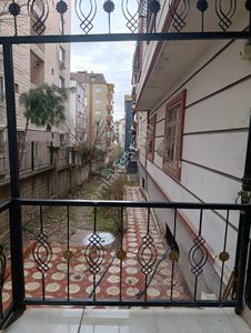 Emlak 72'den Çamlıtepe Mahallesinde 4+1 Satılık Daire