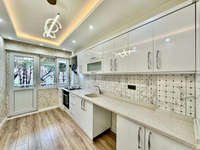 ꧁ay Emlaktan꧂akçay'da Arakat Ön Cephe Denize Sadece 400 M İçi Komple Yapılı Satılık 2+1 Geniş Daire