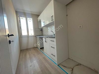 Sancaktepe Yunus Emre Sosyal Tesise Yakın 2+1 Kiralık Arakat