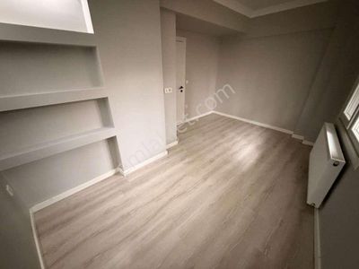 Kaçmaz 'dan Çınar'da Geniş Salon Ve Yatak Odalı Ayrı Mutfak 2+1