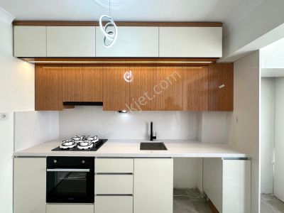 🏡 Referans'tan Yenimahalle'de Denize 50 Mt Ara Kat Şık Tasarımlı 3+1 Daire