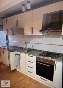 Fahrettinaltay'da 2+1 Dogalğazlı Bakımlı Satılık Daire