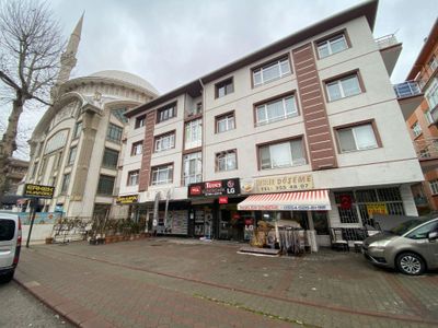 Pınarbaşı Mah Beşiktaş Sokakta 3+1 Orta Kat Geniş Satılık Daire