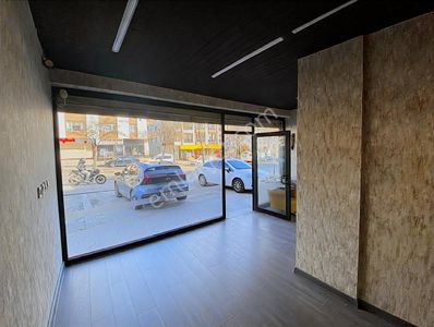Keçiören Etlikte Cadde Üzeri 75 M² Satılık Dükkan