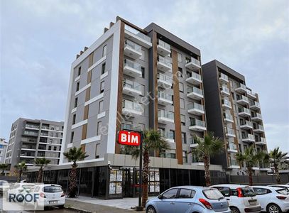 Gültekin Pera Çiğli Havuz Cephesi Sıfır Satılık 1+1 Daire