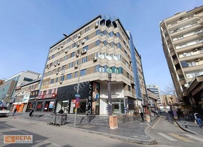 Repa Gayrimenkul Tayfun Gültoplayan'dan Merkezde Kiralık Ofis
