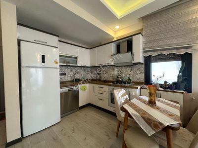 🟠🟠alfa'dan Akçay Merkezde Satılık 5 Yaşında Asansörlü 1+1 Şık Daire