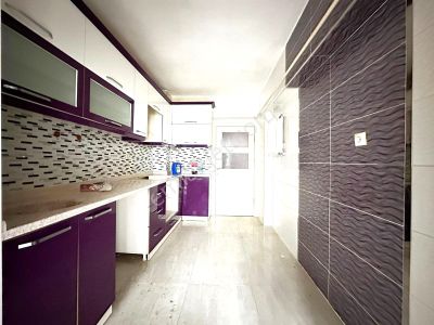 Taşcılar'dan Cumartesi Pazarı Yakını Yüksek Giriş 3+1 Daire