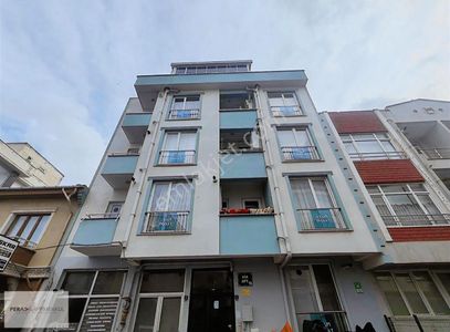 Pera'dan Barbaros'da Kiralık 1+1 Daire