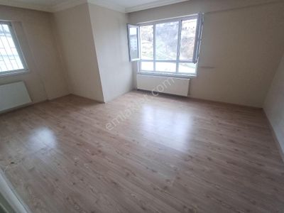 Kalekışladan Cadde Yakını Kiralık 3+1daire