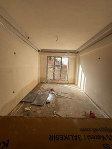 Bandırma Mavi Emlaktan 600 Evler Mah.2+1 Bahçeli Satılık Daire