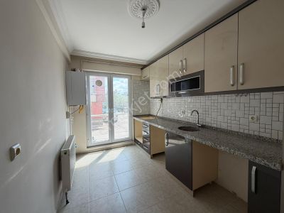 Bandırma Mavi Emlaktan Hacıyusuf Mahallesinde 3+1 Kiralık Daire