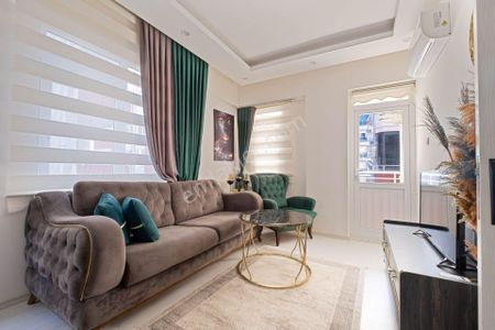 Alanya / Mahmutlar’da 2+1 Full Eşyalı Satılık Daire — Denize 200 Metre