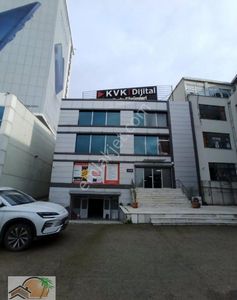 Küçükyalı Hilltown Komşu E5 Yan Yolda 300m2 Giriş Kat İşyeri