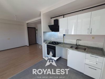 Royalest'ten Cep Mutfaklı 2+1 Sosyal Donatılı Üç Cepheli