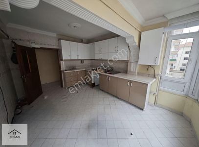 Sincan Malazgirt'te Site'de Salon Bağımsız Kiralık 3+1 Daire