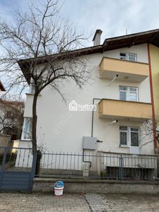 Kuzeykent'te 2+1 Kiralık Çatı Dubleksi Daire (bahçeli)