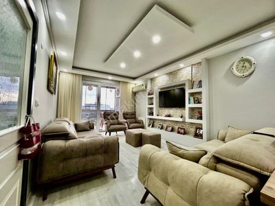 Yetkisi Yüksel'denツöncephe Ebv.banyolu D.gazlı K.otoparklı 2+1 Satılık Daire