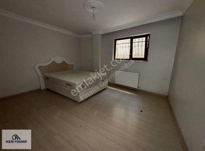 Çekmeköy Merkez Mh. Kiralık Geniş Ve Ferah 2+1 Daire