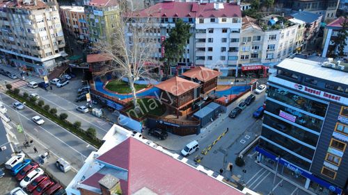 Trabzon Meydanda Komple Satılık İşyeri